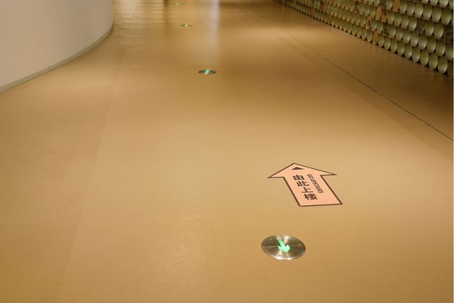 中智盛安｜消防应急照明MK体育与疏散指示系统在大型商场的应用(图2)