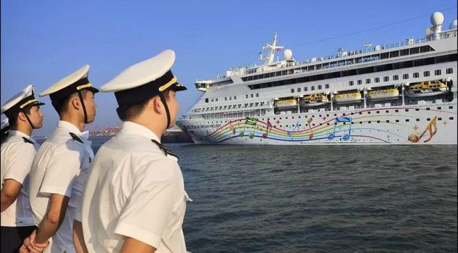 MK体育回放 强化海事服务保障助力广西向海经济高质量发展新闻发布会(图7)
