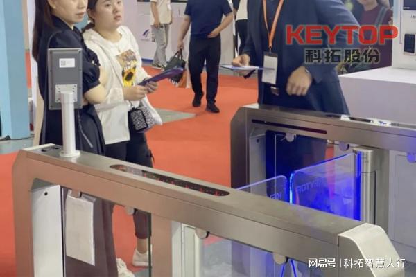 MK体育江苏苏州人脸识别门禁系统、人行通道 摆闸翼闸三辊闸厂家(图3)