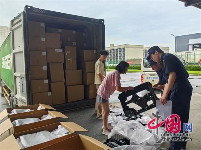 重庆海关支持多式联MK体育运体系构建 打通“筋络”货畅八方(图2)
