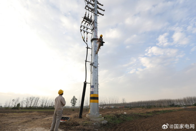 当风光装机占比突破4MK体育7%中国电网如何破解间歇性供电的世界级难题？(图1)
